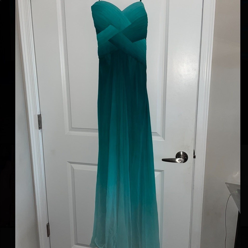 Teal / Turquoise Ombré Strapless Prom Dress
